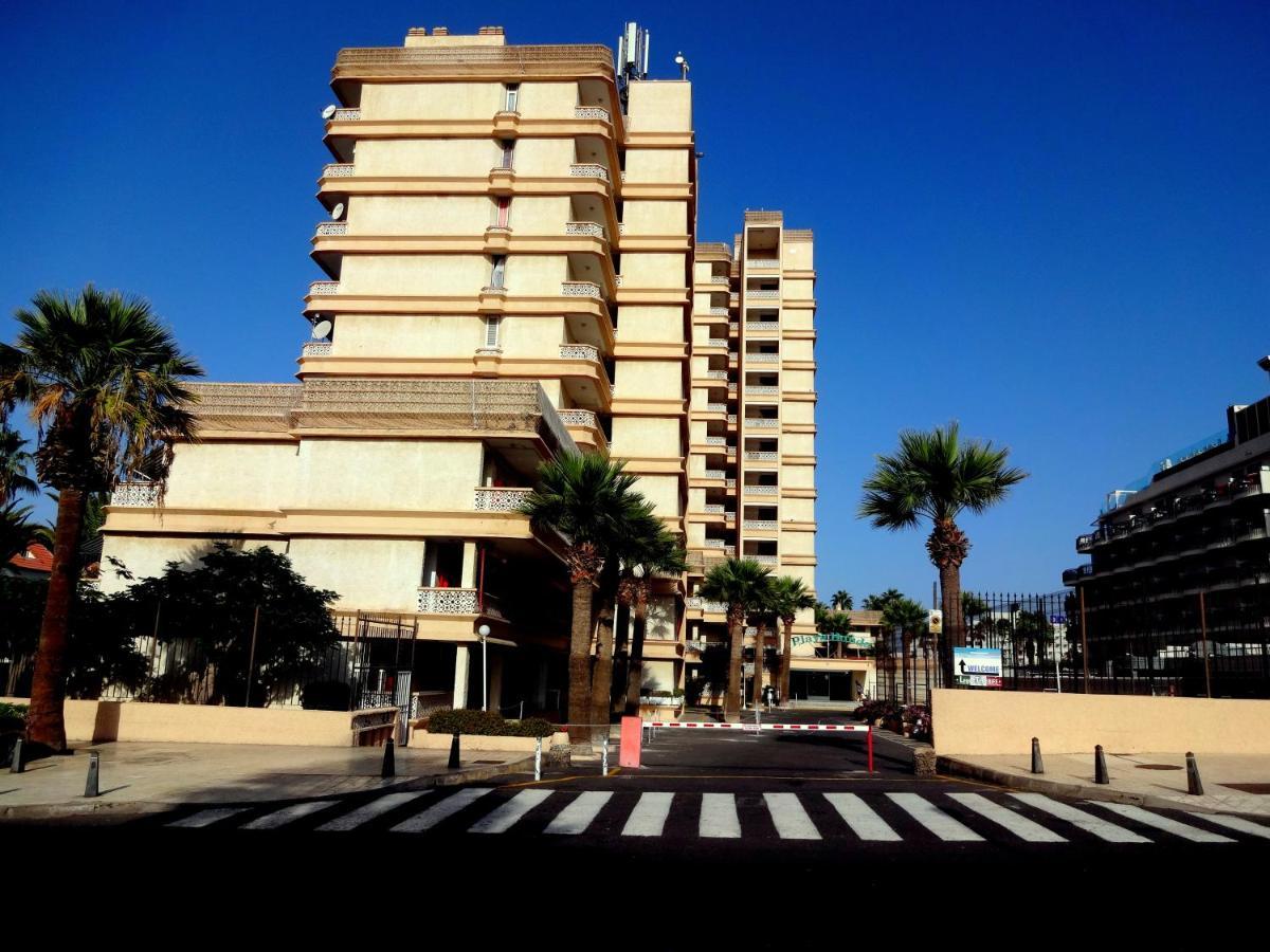 Apartment With A Large South-Facing Balcony, Sea View And Wifi In Las Americas Center Playa de las Americas  Exterior photo